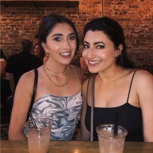 Mini dress, perfect for a night out! True to size & in great condition.